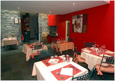 LES MENUS PLAISIRS