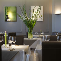 LA TABLE DE LA VILLA